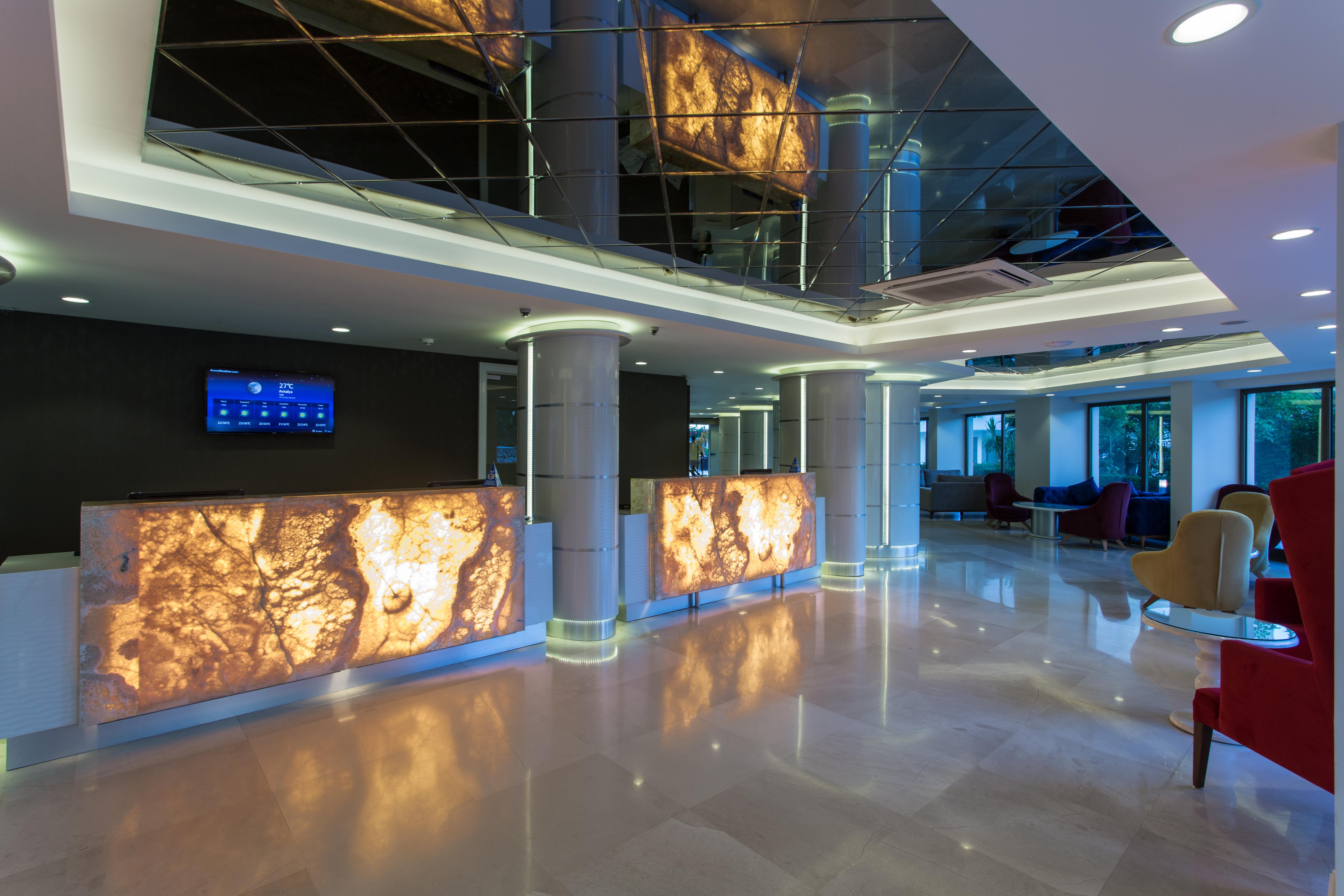 Falcon Hotel Antalya Extérieur photo